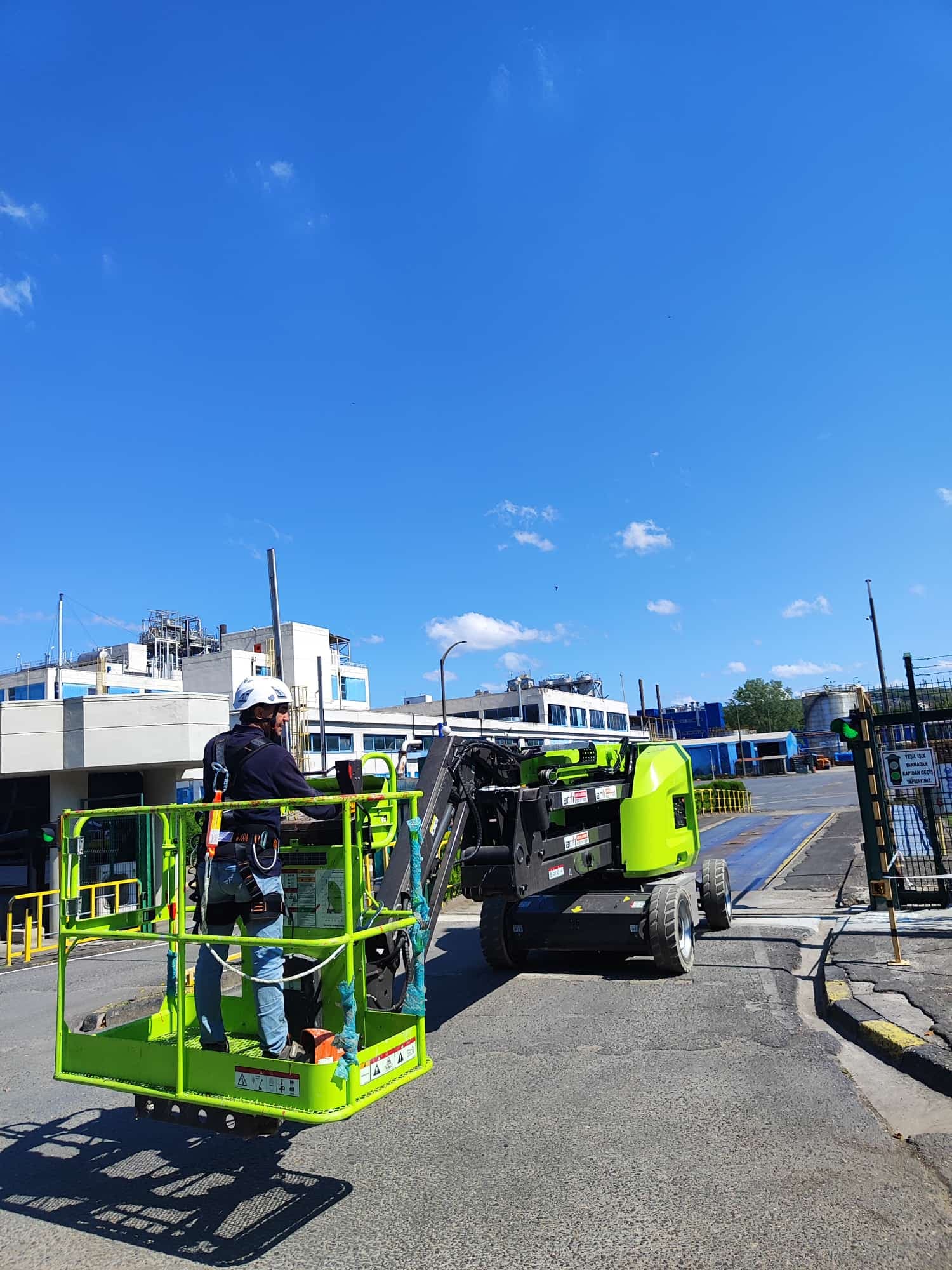 İkinci El Forklift Almadan Önce: Gerçek Maliyeti Biliyor musunuz? saha detayı